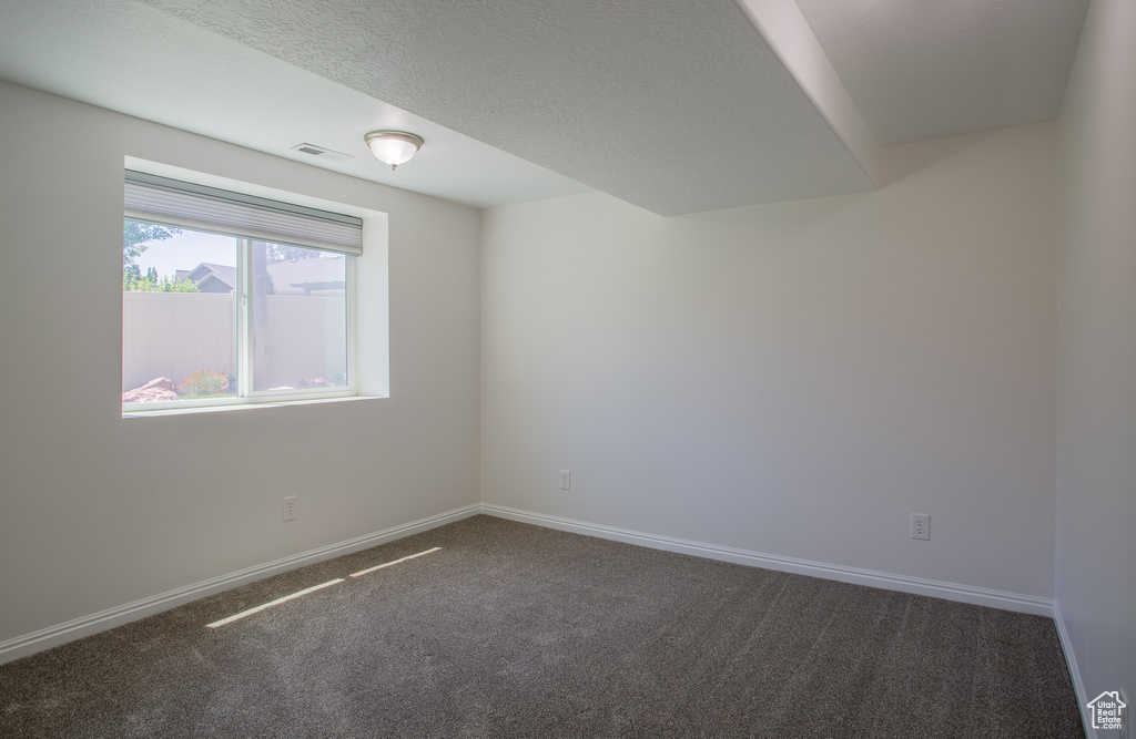 12073 S MOONWALK CIR Riverton, UT 84065