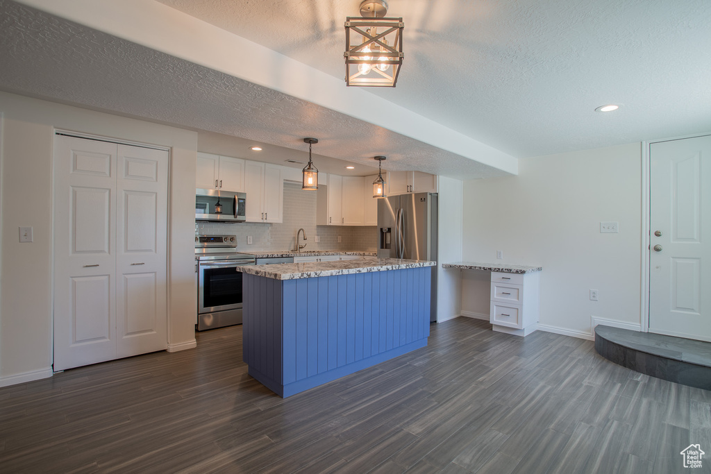 12073 S MOONWALK CIR Riverton, UT 84065