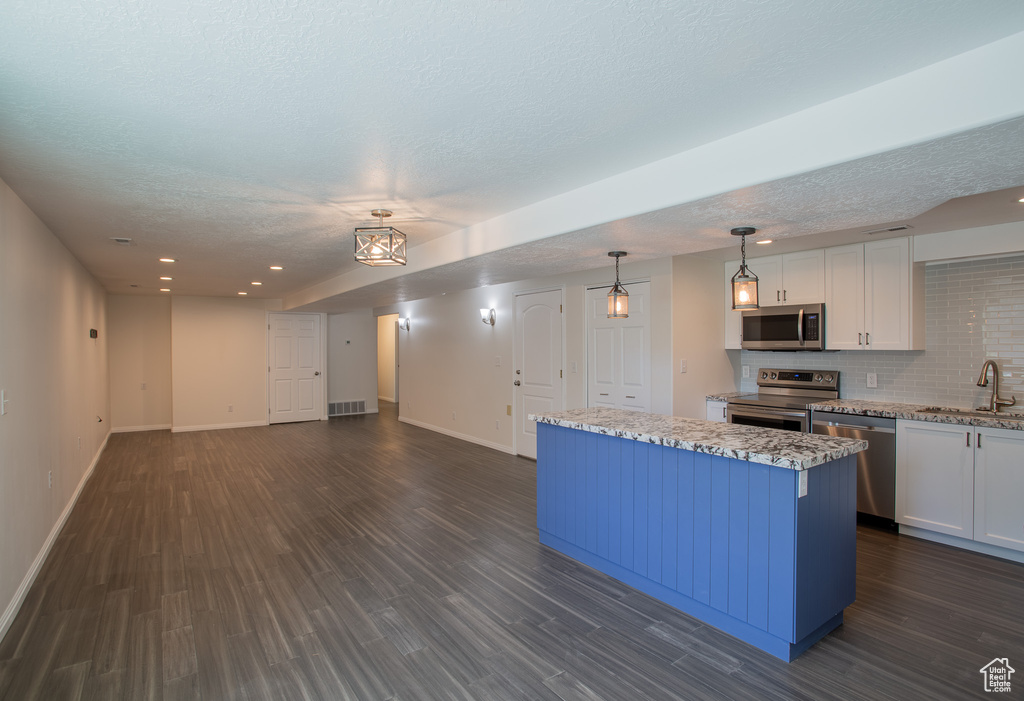 12073 S MOONWALK CIR Riverton, UT 84065