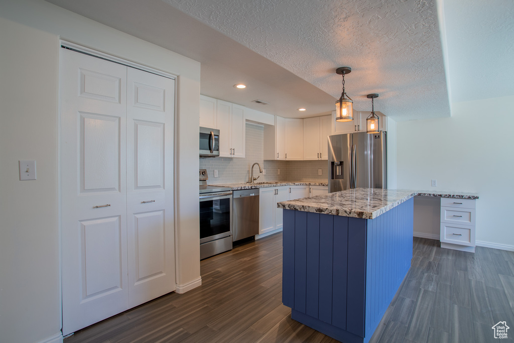 12073 S MOONWALK CIR Riverton, UT 84065