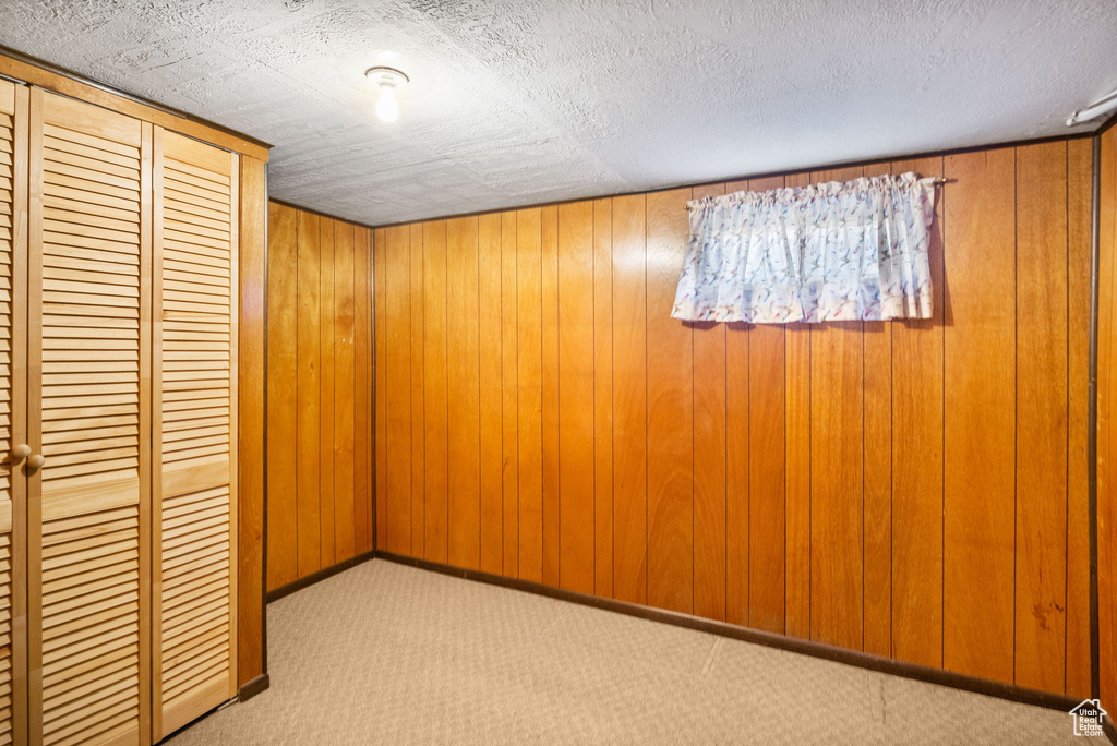 403 HIGHLAND DR Riverdale, UT 84405