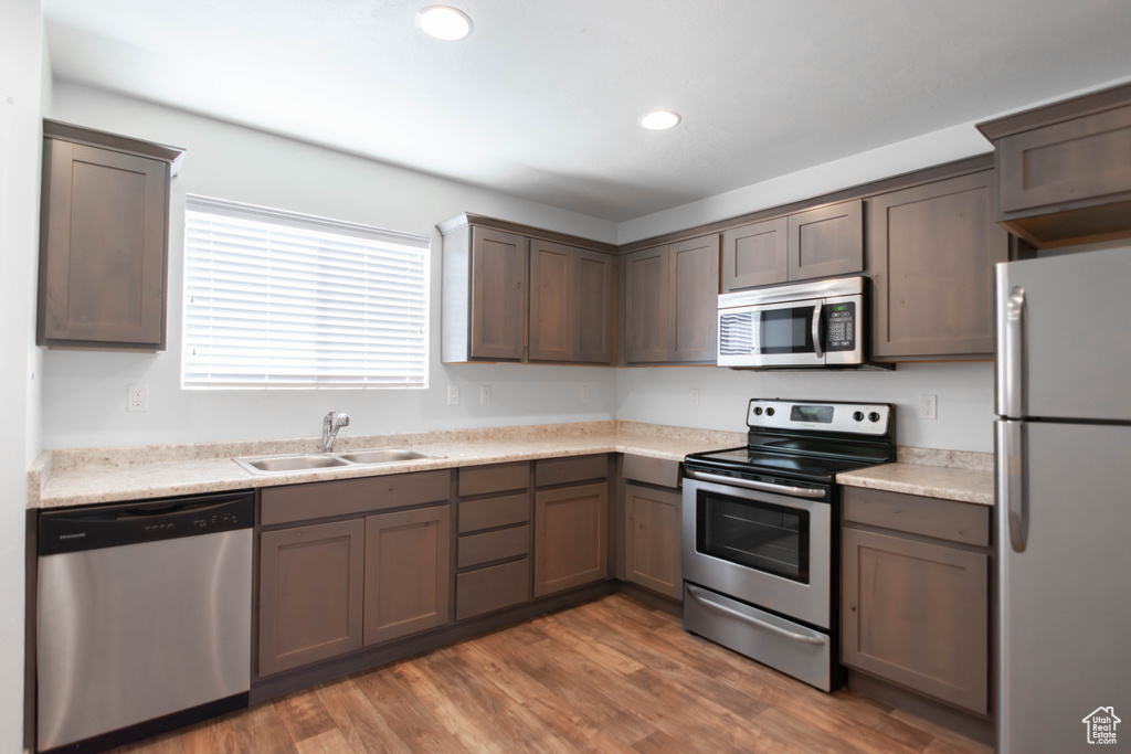 96 E 670 N Vineyard, UT 84059