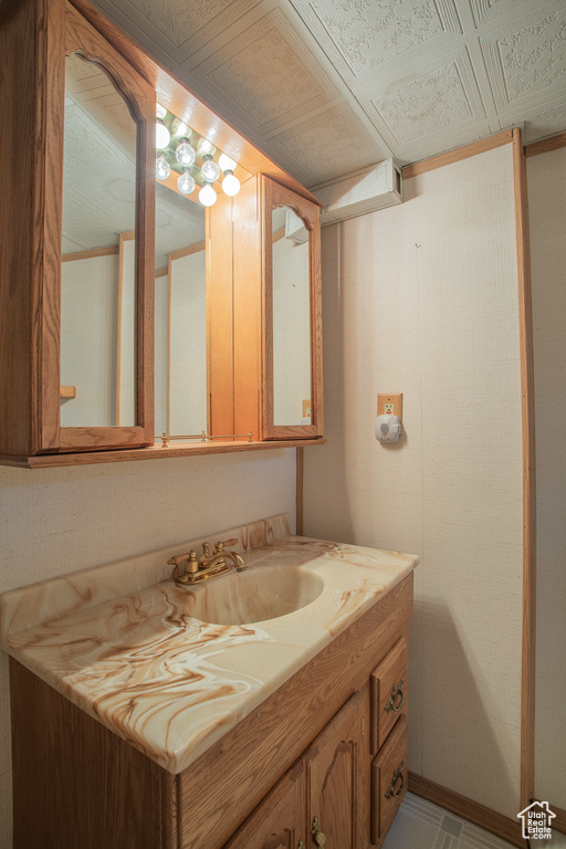 7357 S PADDINGTON RD West Jordan, UT 84084