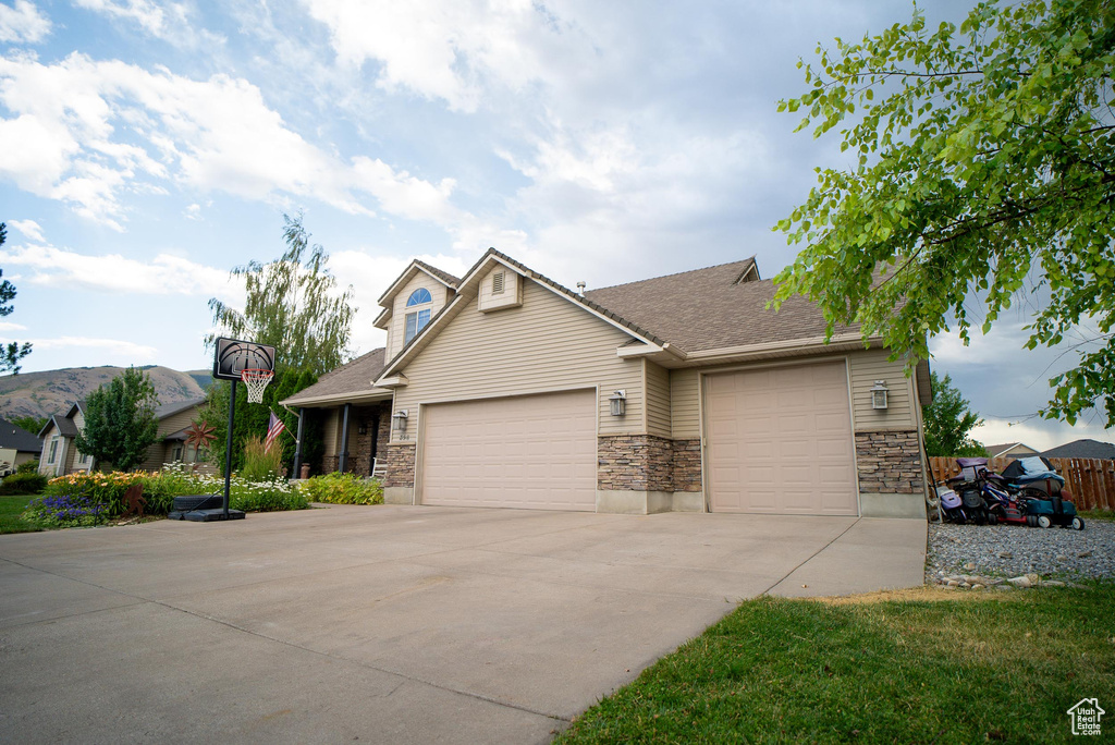 396 W 3650 S Nibley, UT 84321