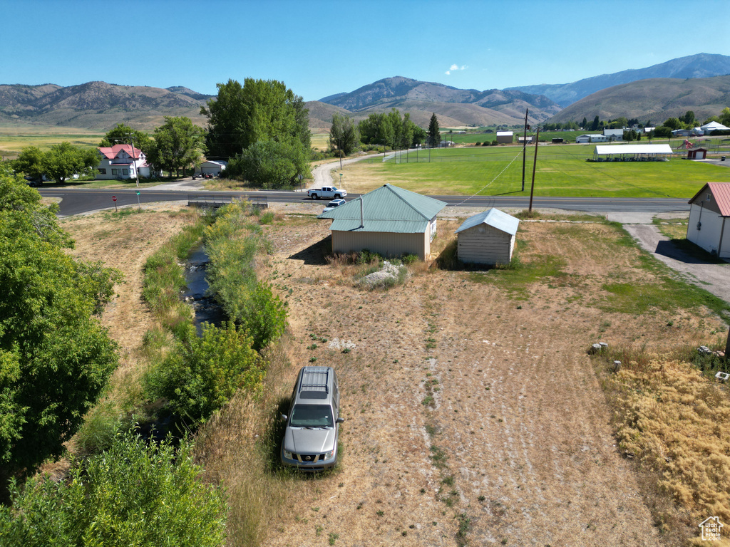 Photo 4 for MLS #2098827 at 481 Main St