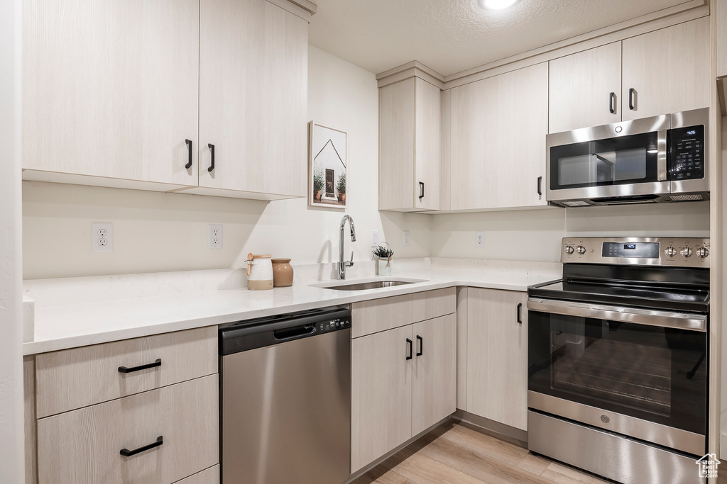160 S 940 E Santaquin, UT 84655