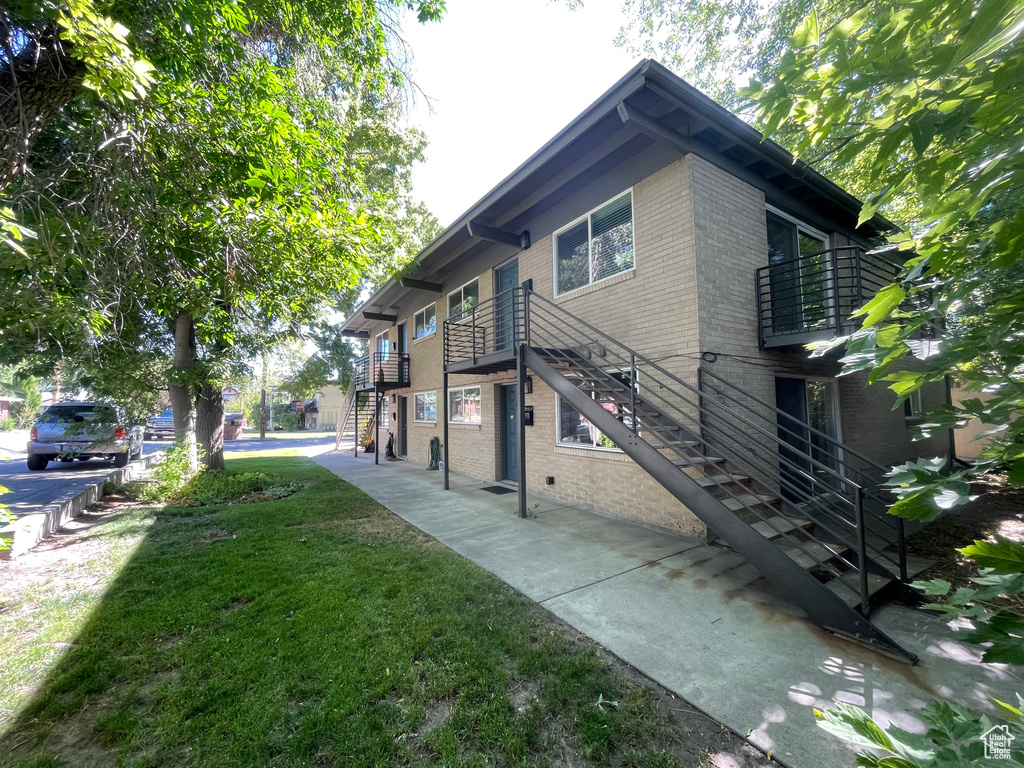 831 E STRATFORD AVE Salt Lake City, UT 84106