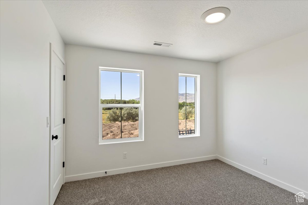 1626 E LIVI LN #2 Saratoga Springs, UT 84043
