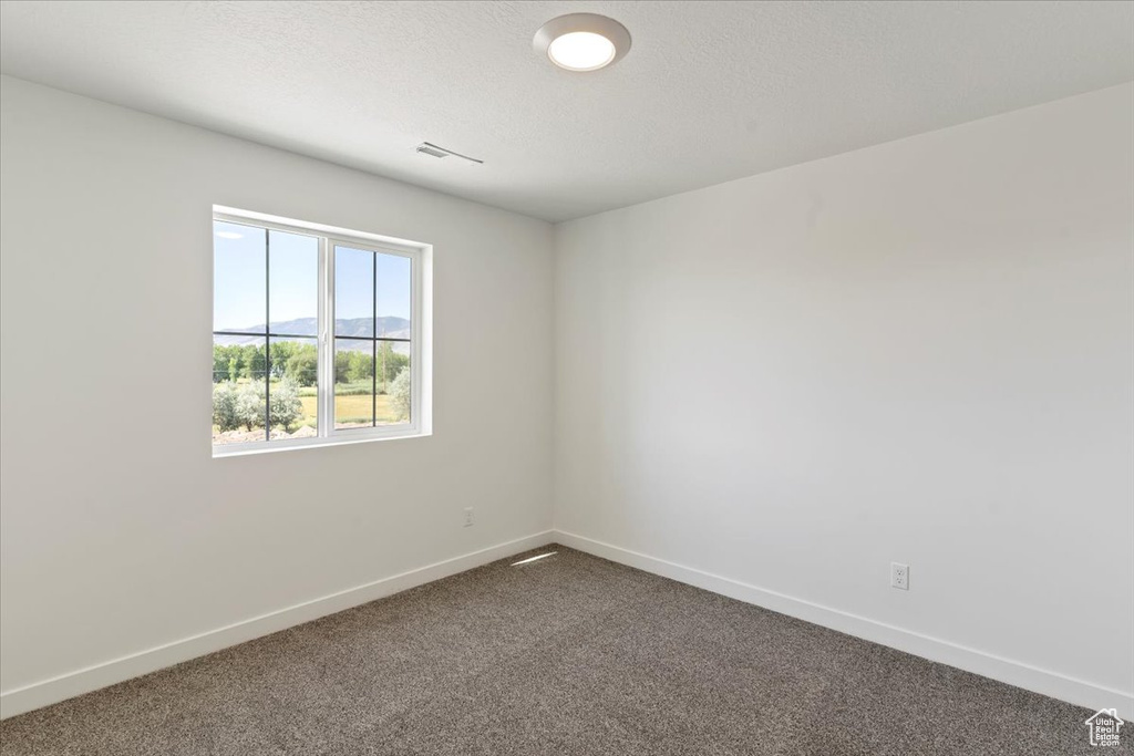 1626 E LIVI LN #2 Saratoga Springs, UT 84043