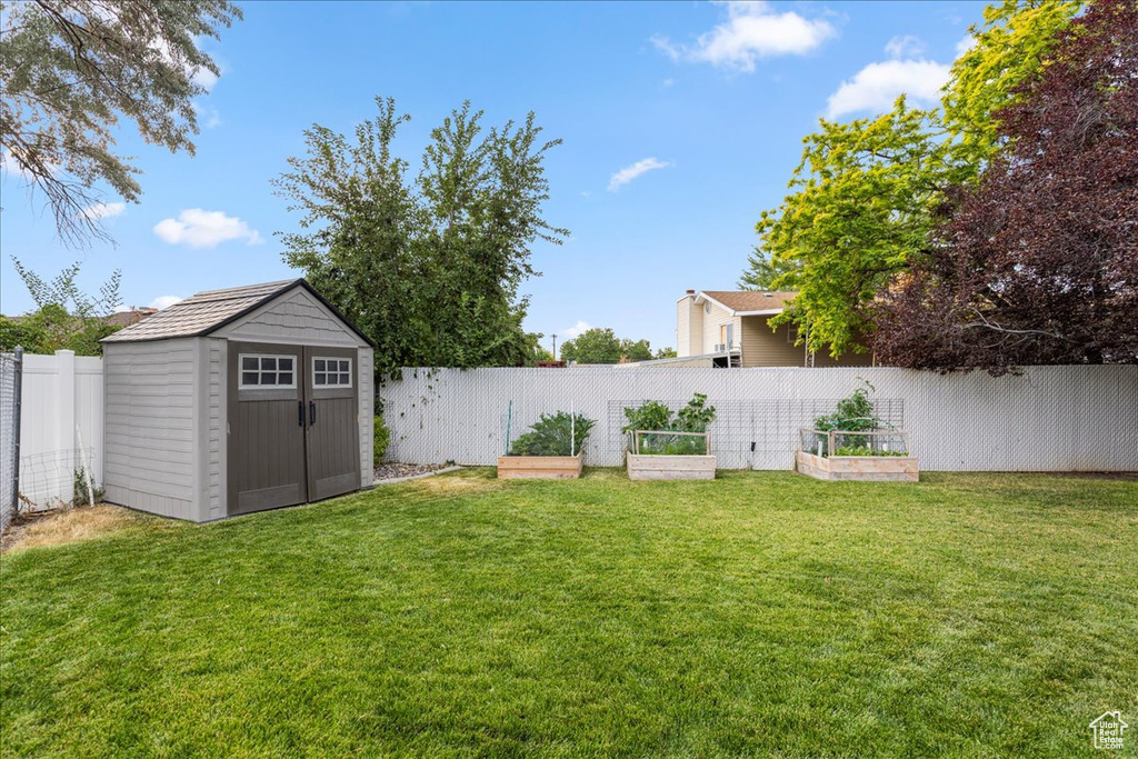 447 E NOTTINGHAM CIR Tooele, UT 84074