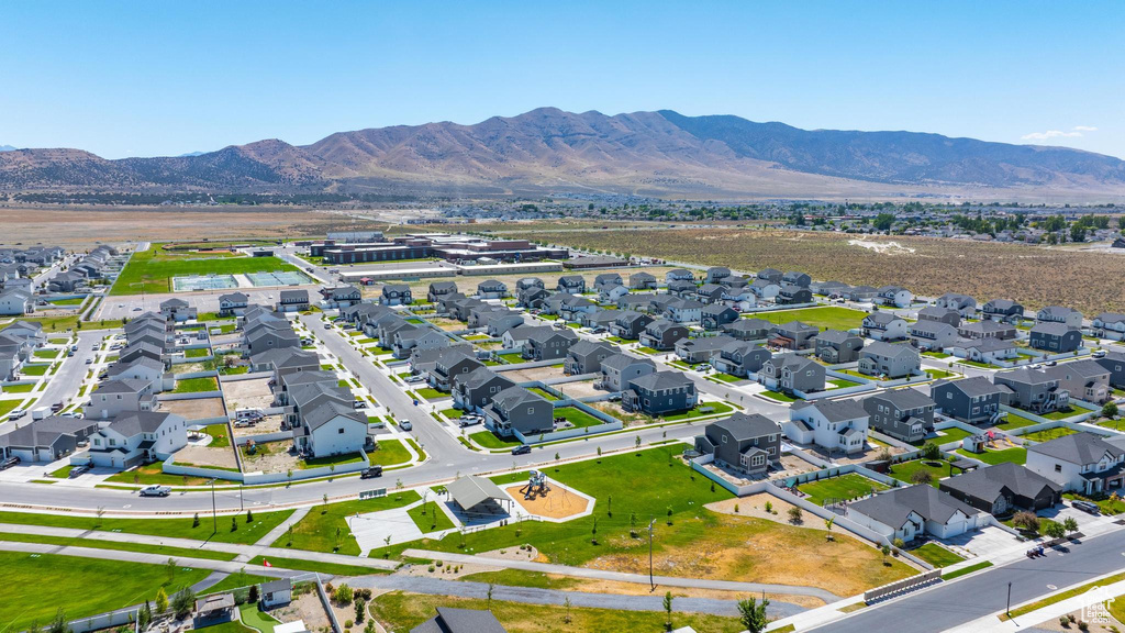 5179 N PONY RIDER WAY #305 Eagle Mountain, UT 84005