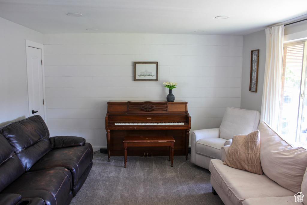 2492 N 300 W Sunset, UT 84015