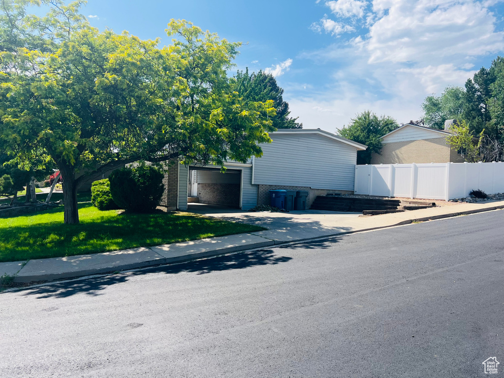 View of property exterior
