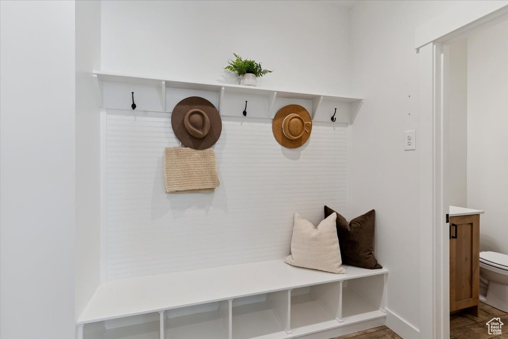 Mudroom with baseboards