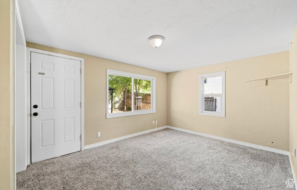 302 ODELL LN North Salt Lake, UT 84054