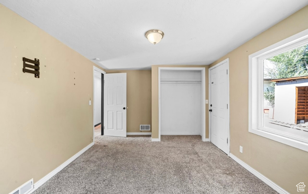 302 ODELL LN North Salt Lake, UT 84054