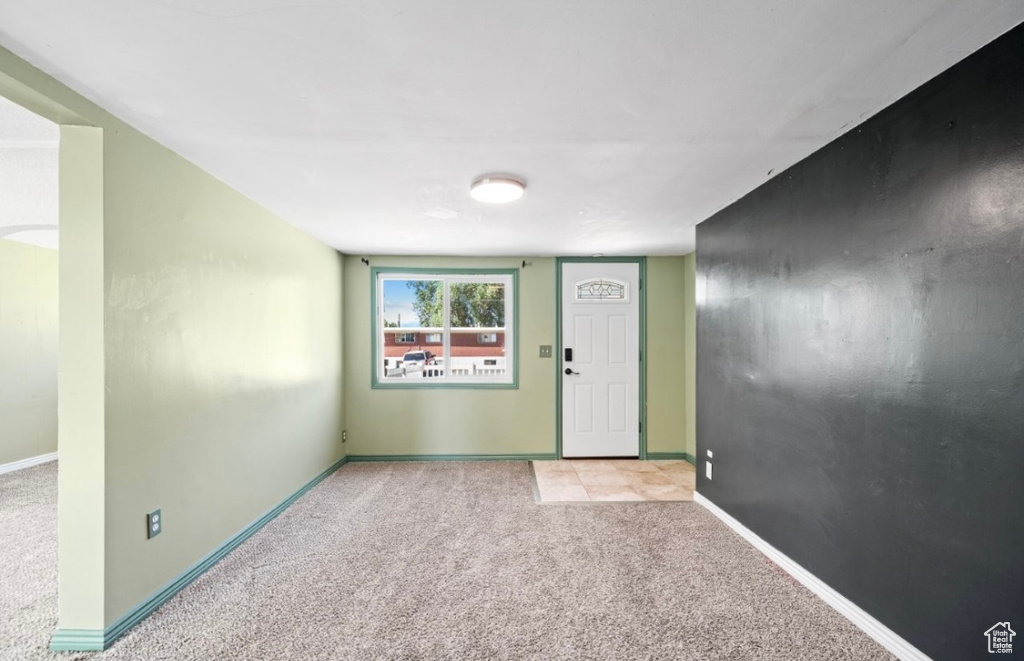 302 ODELL LN North Salt Lake, UT 84054