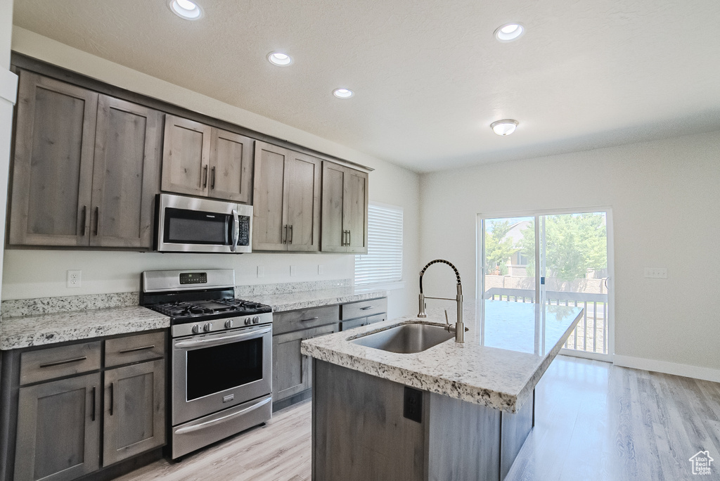 11087 BECKS BEND LN South Jordan, UT 84095