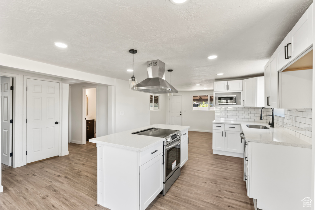 8823 S 250 E Sandy, UT 84070