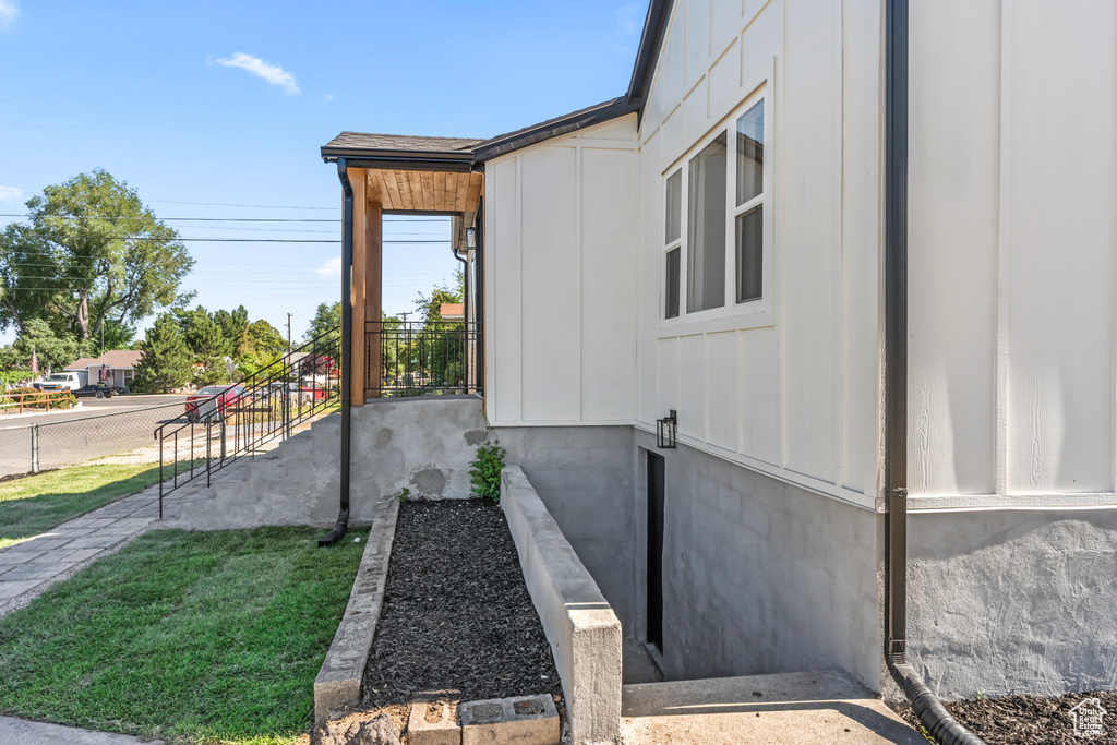 8823 S 250 E Sandy, UT 84070