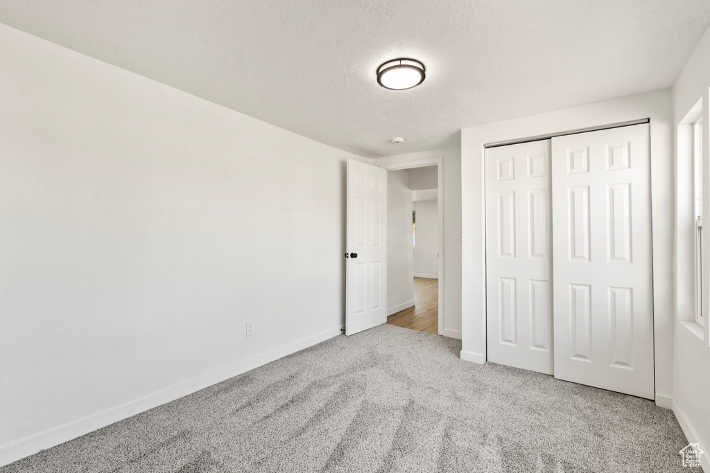 8823 S 250 E Sandy, UT 84070
