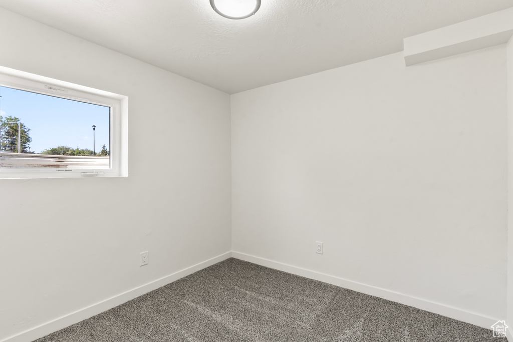 8823 S 250 E Sandy, UT 84070