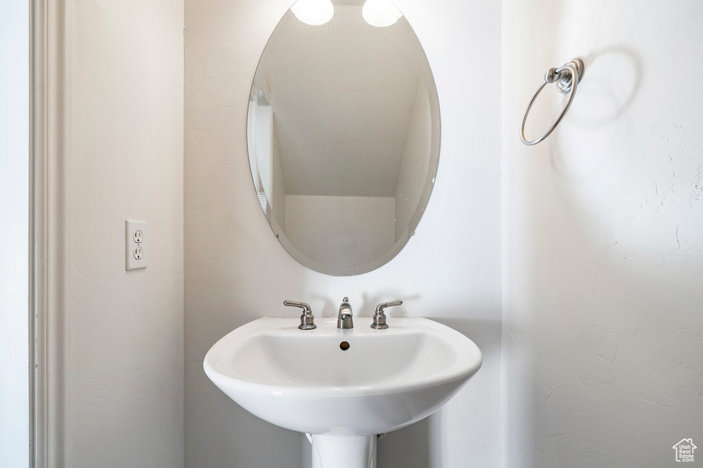 Bathroom featuring a sink