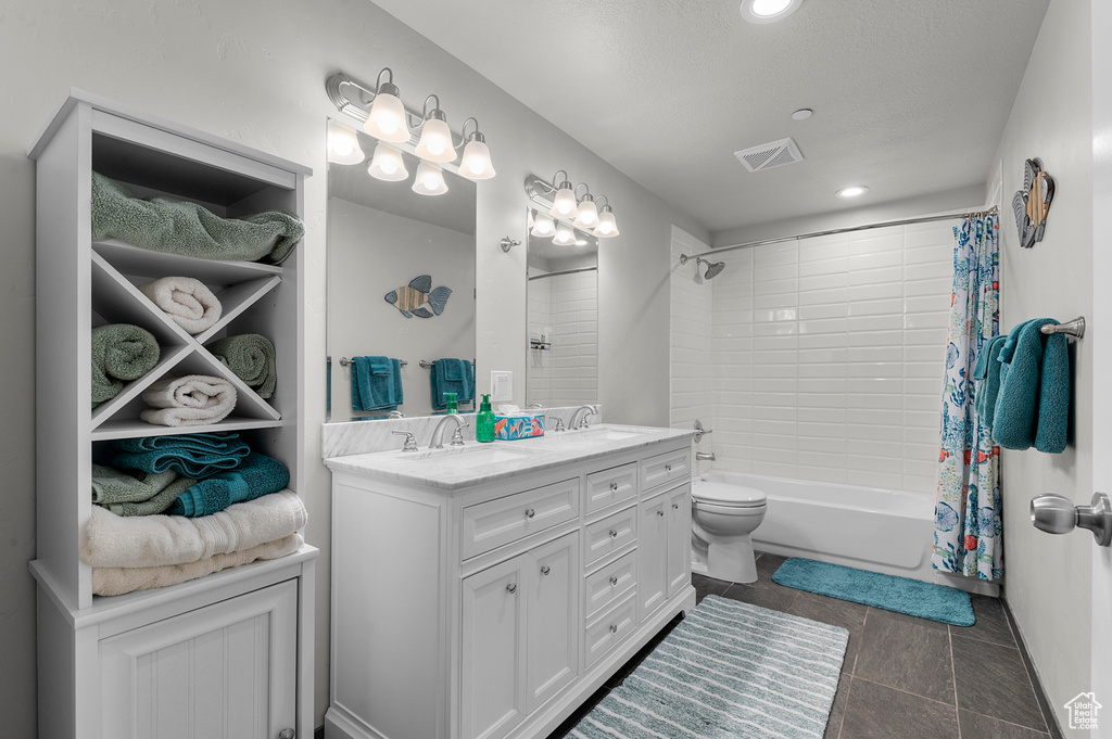 366 W SKY HAWK WAY Elk Ridge, UT 84651