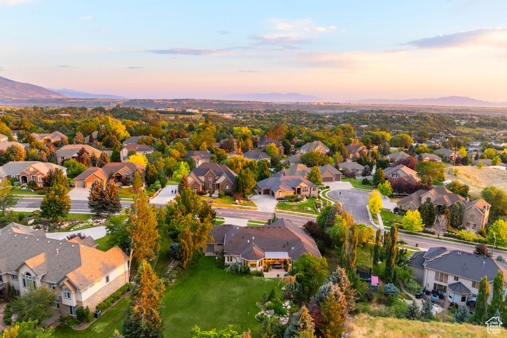 1606 E LAKEVIEW WAY Ogden, UT 84403