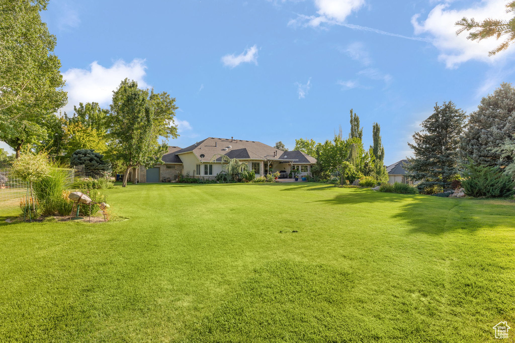 1606 E LAKEVIEW WAY Ogden, UT 84403