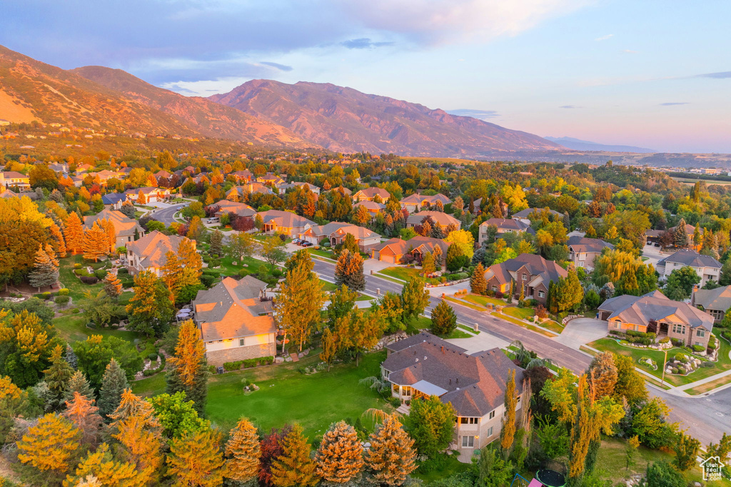 1606 E LAKEVIEW WAY Ogden, UT 84403