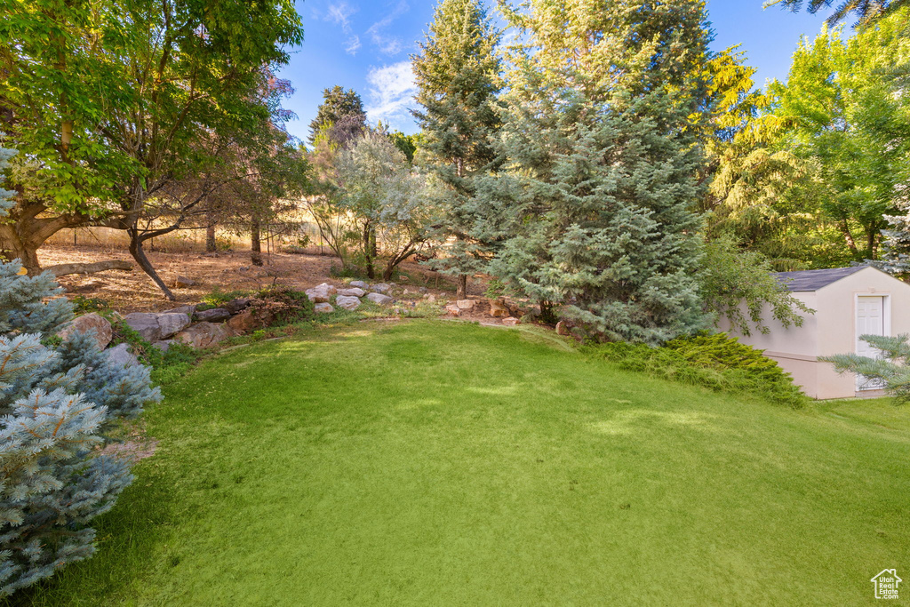 1606 E LAKEVIEW WAY Ogden, UT 84403