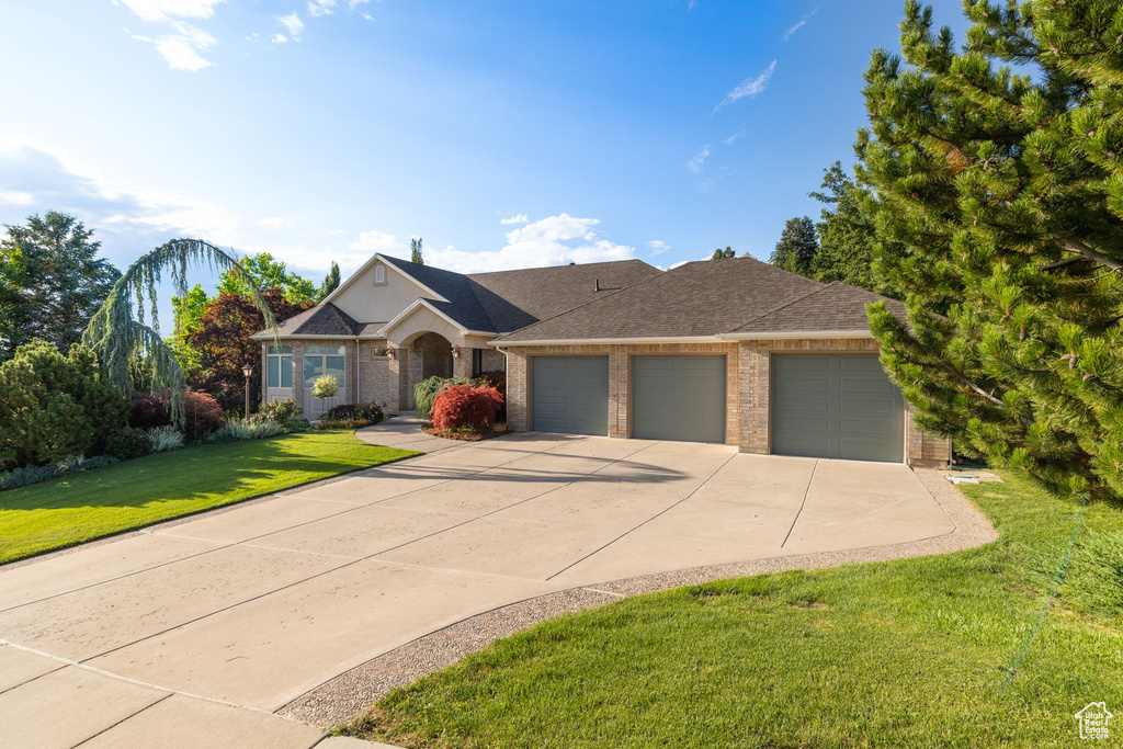 1606 E LAKEVIEW WAY Ogden, UT 84403