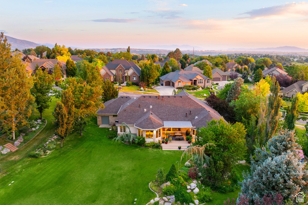 1606 E LAKEVIEW WAY Ogden, UT 84403