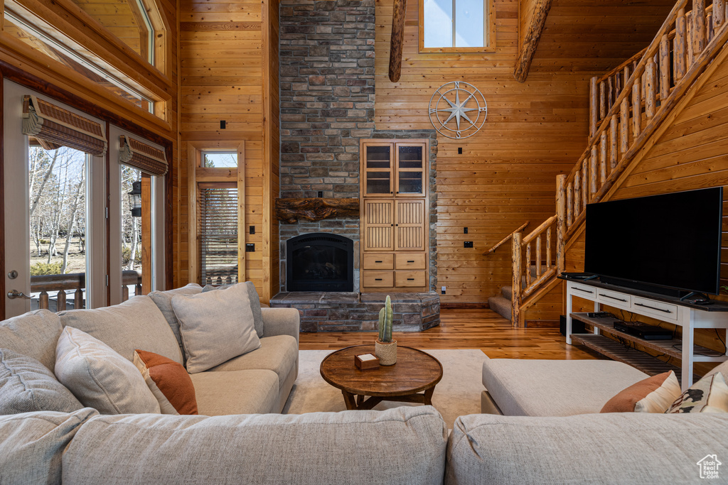 4165 N ROBBERS ROOST RD Duck Creek Village, UT 84762