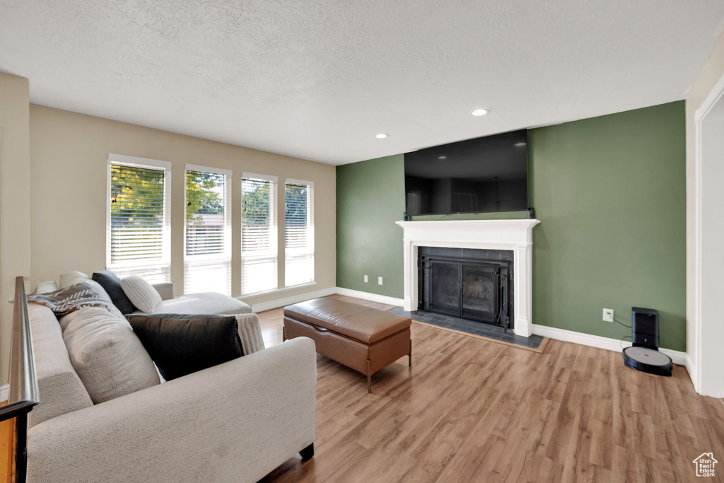 1978 N 1200 W Clinton, UT 84015