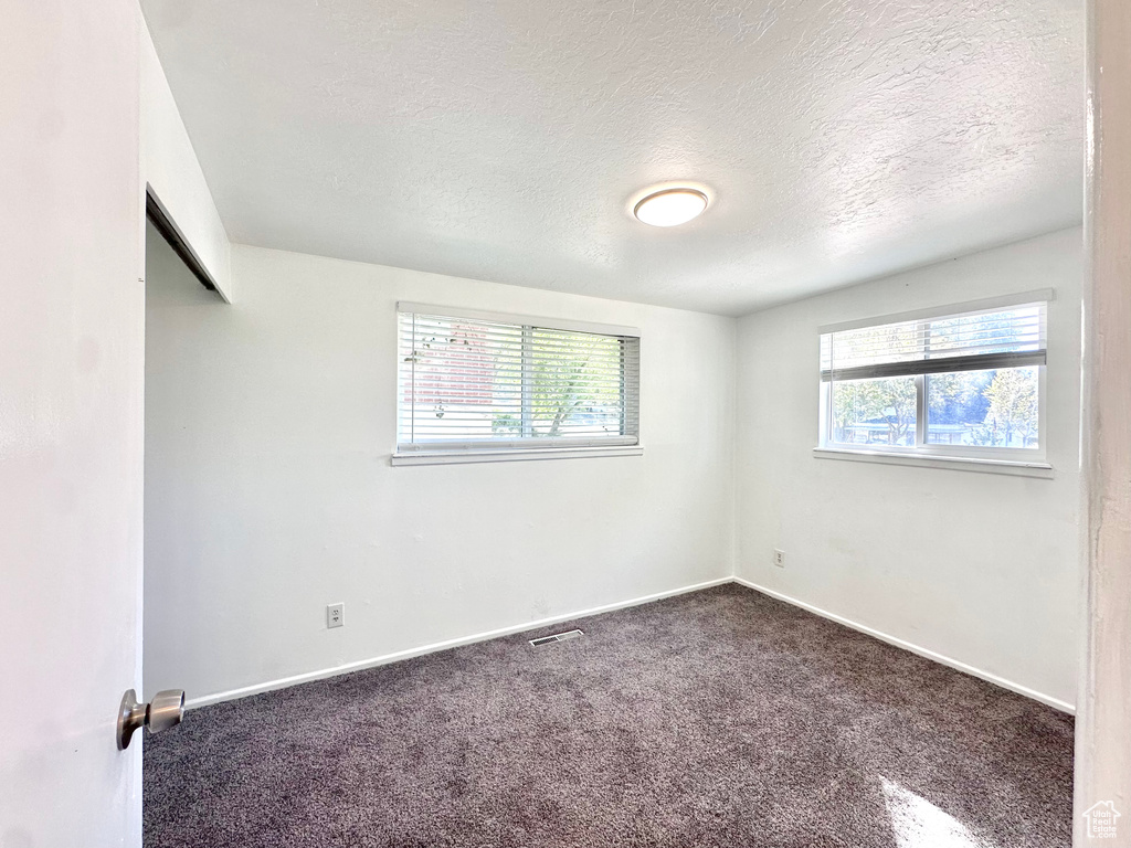 Photo 7 for MLS #2098919 at 724 E 30th St