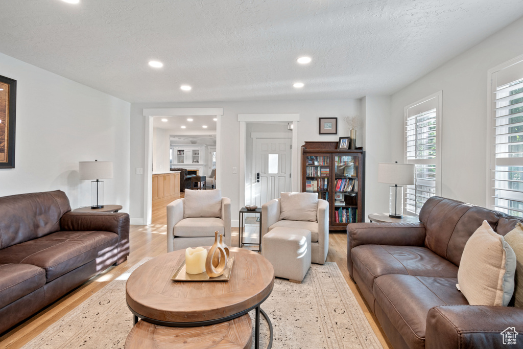 5437 S HOLLADAY BLVD Holladay, UT 84117
