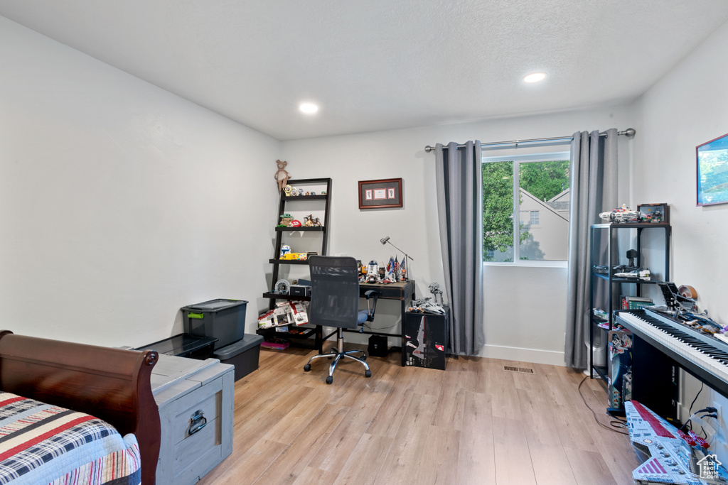 5437 S HOLLADAY BLVD Holladay, UT 84117