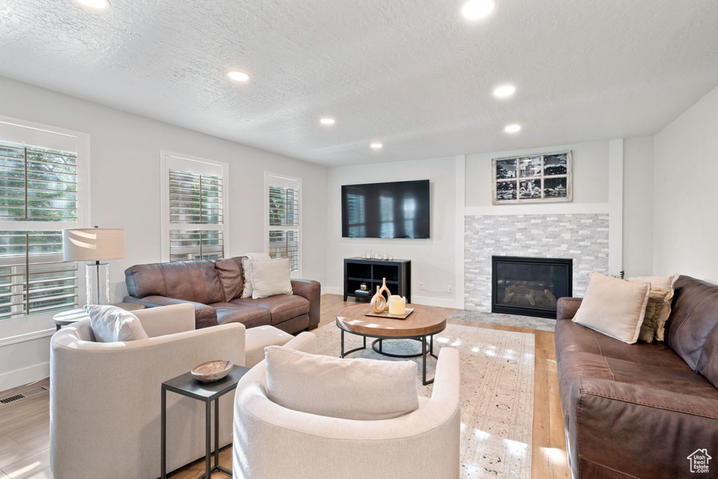 5437 S HOLLADAY BLVD Holladay, UT 84117
