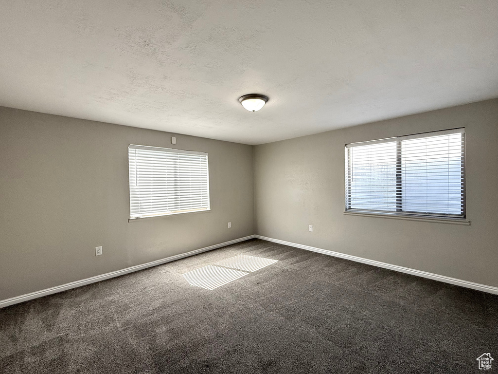 6049 S 3850 W Roy, UT 84067