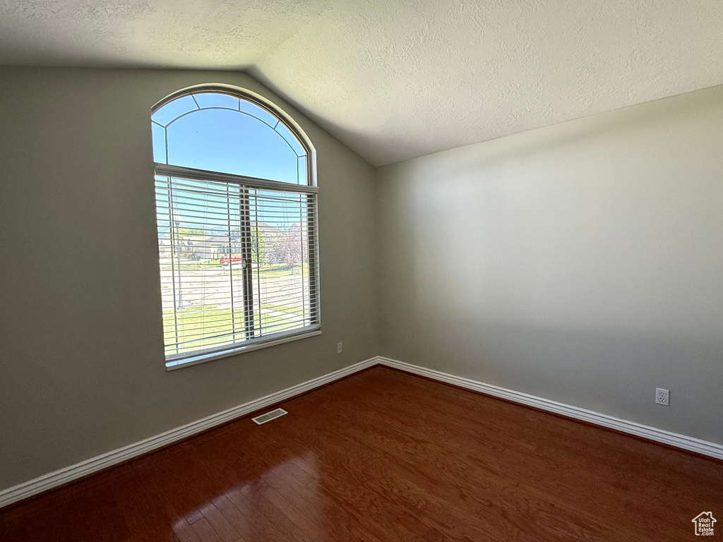 6049 S 3850 W Roy, UT 84067