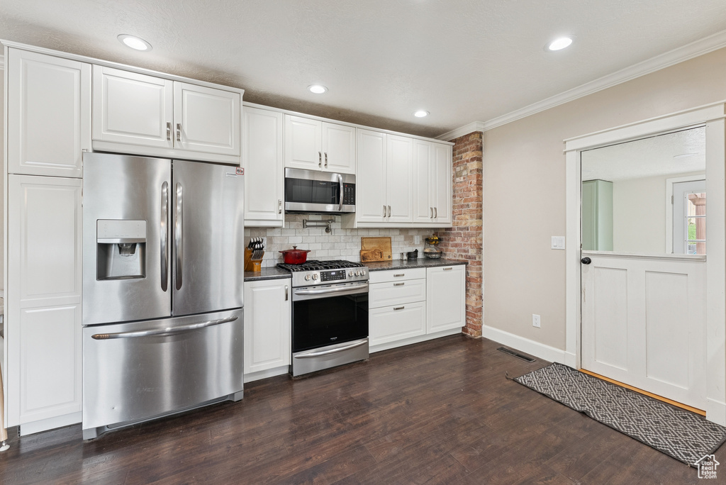 111 W 3100 S Bountiful, UT 84010