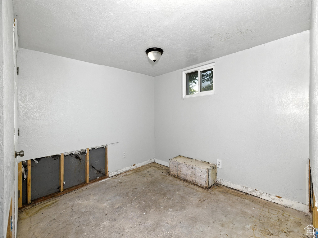 1424 JEFFERSON AVE Ogden, UT 84404