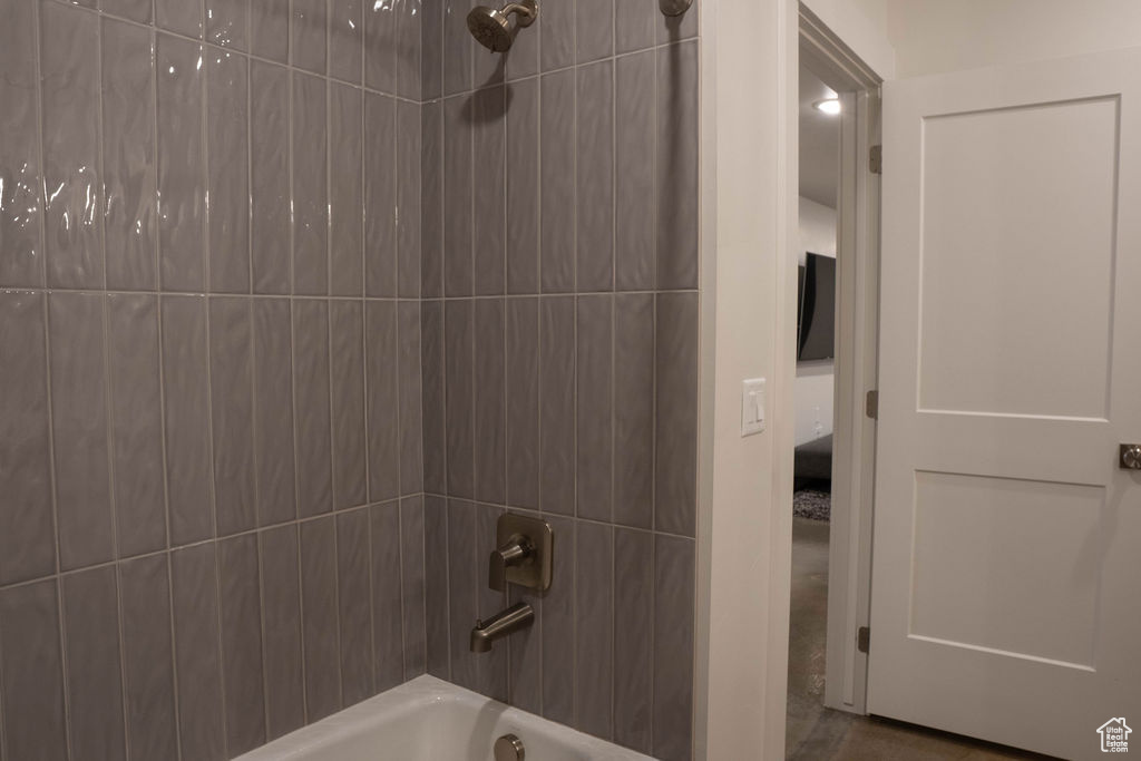 Full bath with shower / bath combination