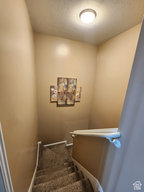 3907 W ROCKWOOD WAY WAY #B West Valley City, UT 84120