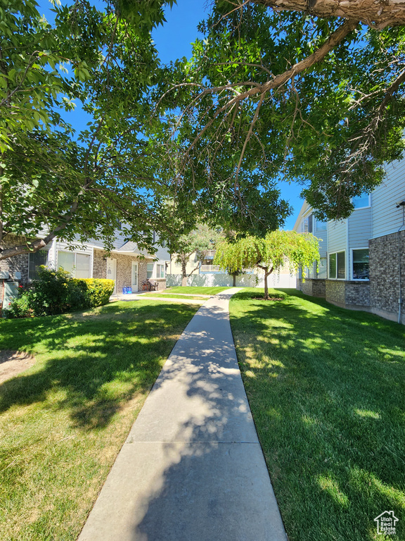 3907 W ROCKWOOD WAY WAY #B West Valley City, UT 84120