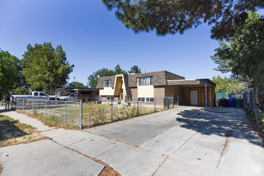 7955 S 3685 W West Jordan, UT 84088