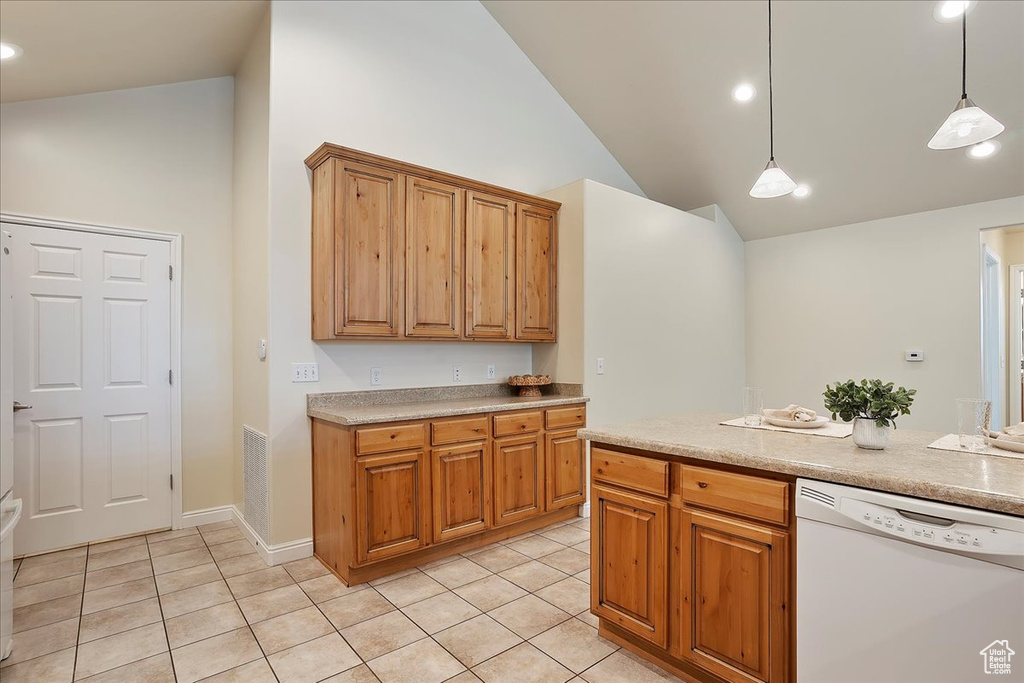 1912 S 910 W #B Syracuse, UT 84075