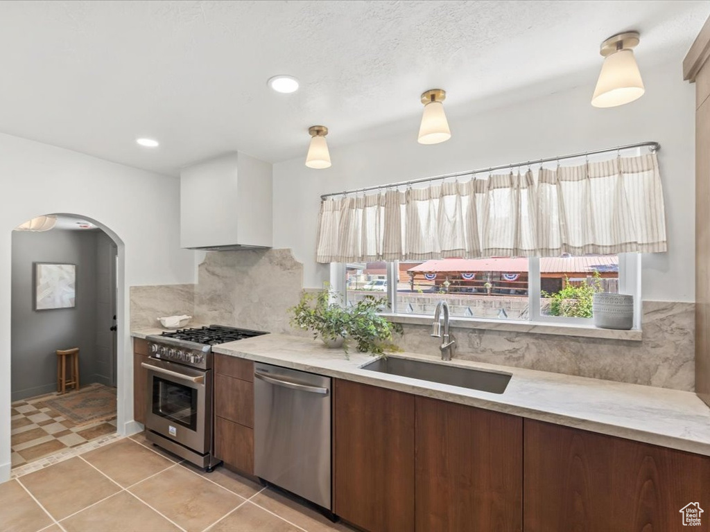 1525 E CLARIDGE DR Millcreek, UT 84124